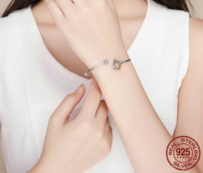 Bee & Honeycomb Bracelet/Anklet - My Precious Moments